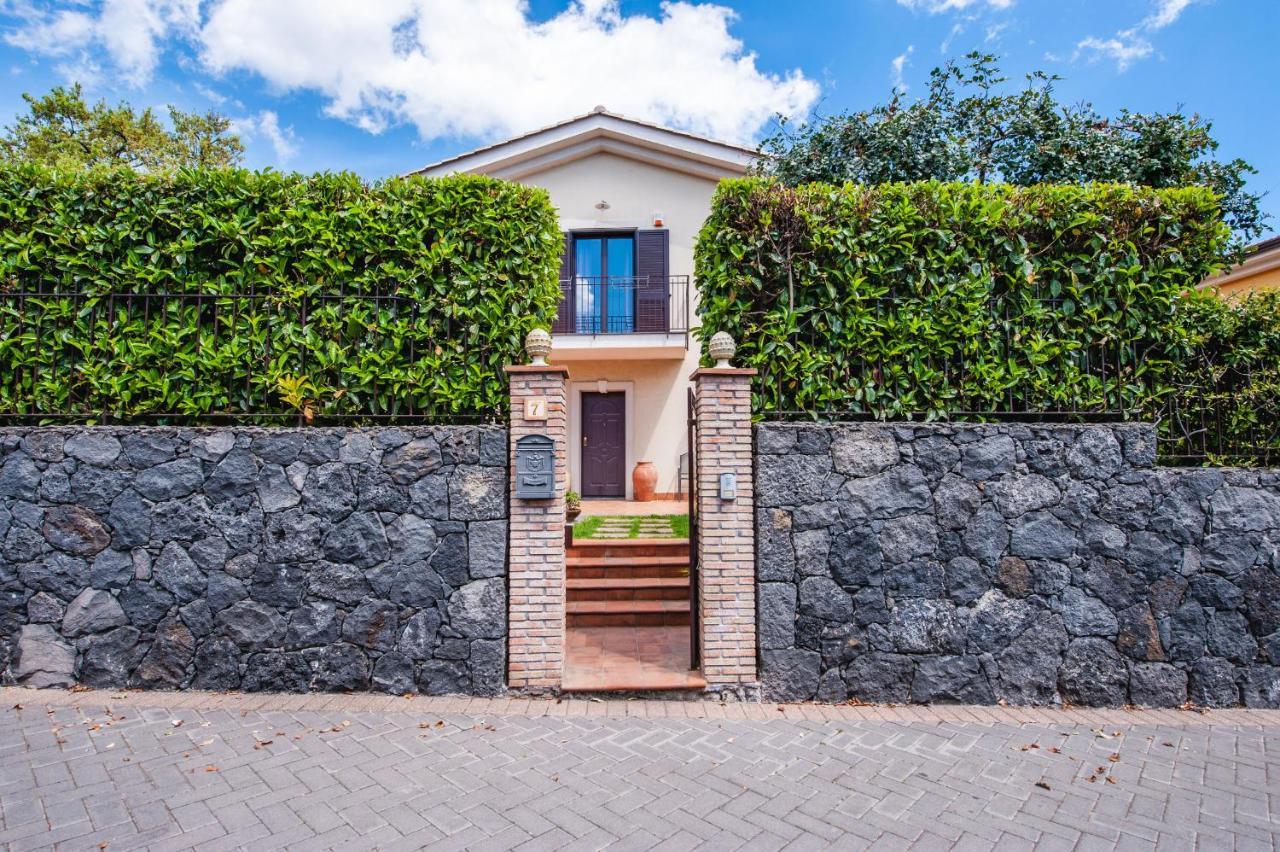 Villa Siliqua House With Garden By Wonderful Italy Trecastagni Exterior foto